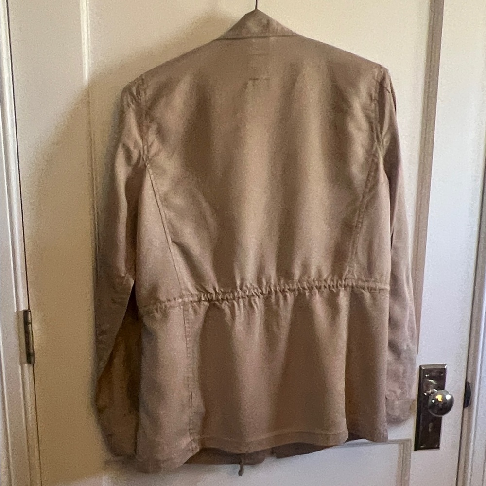 GAP Women's Utility Jacket in Tan - Picture 3 of 3
